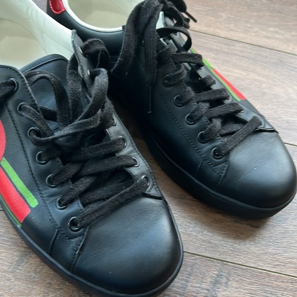 Black Gucci Ace Interlocking GG sneakers. Used and in good condition. - Picture 7 of 8